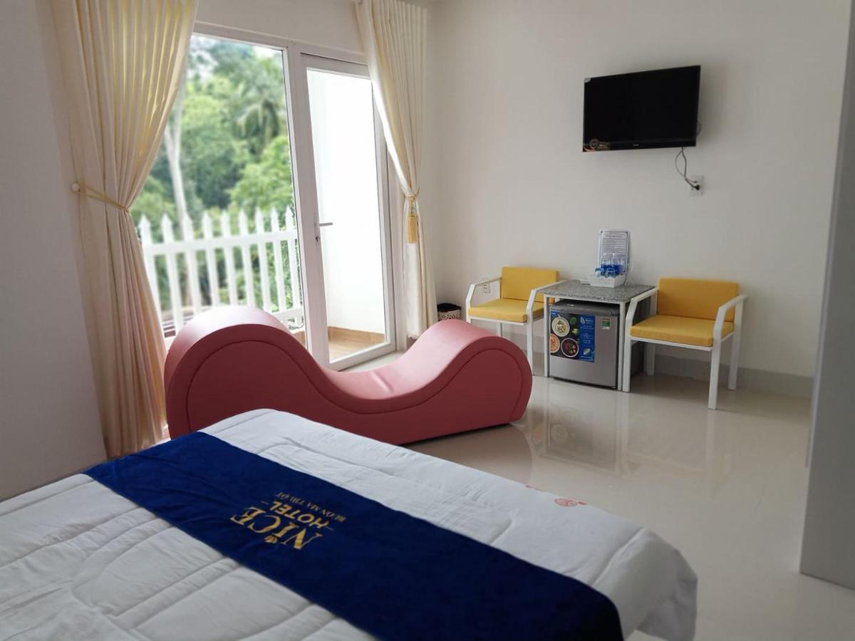 Nice Hotel Buon Ma Thuot Exterior photo